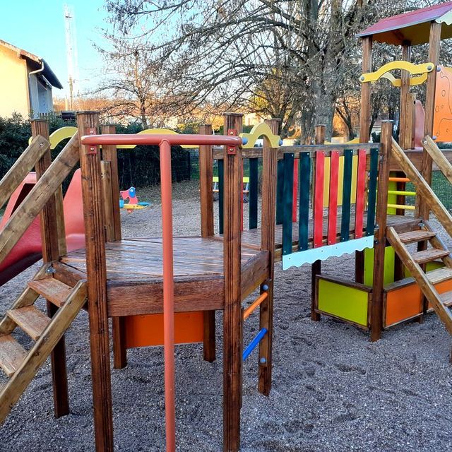 Aire de Jeux - Mazerulles