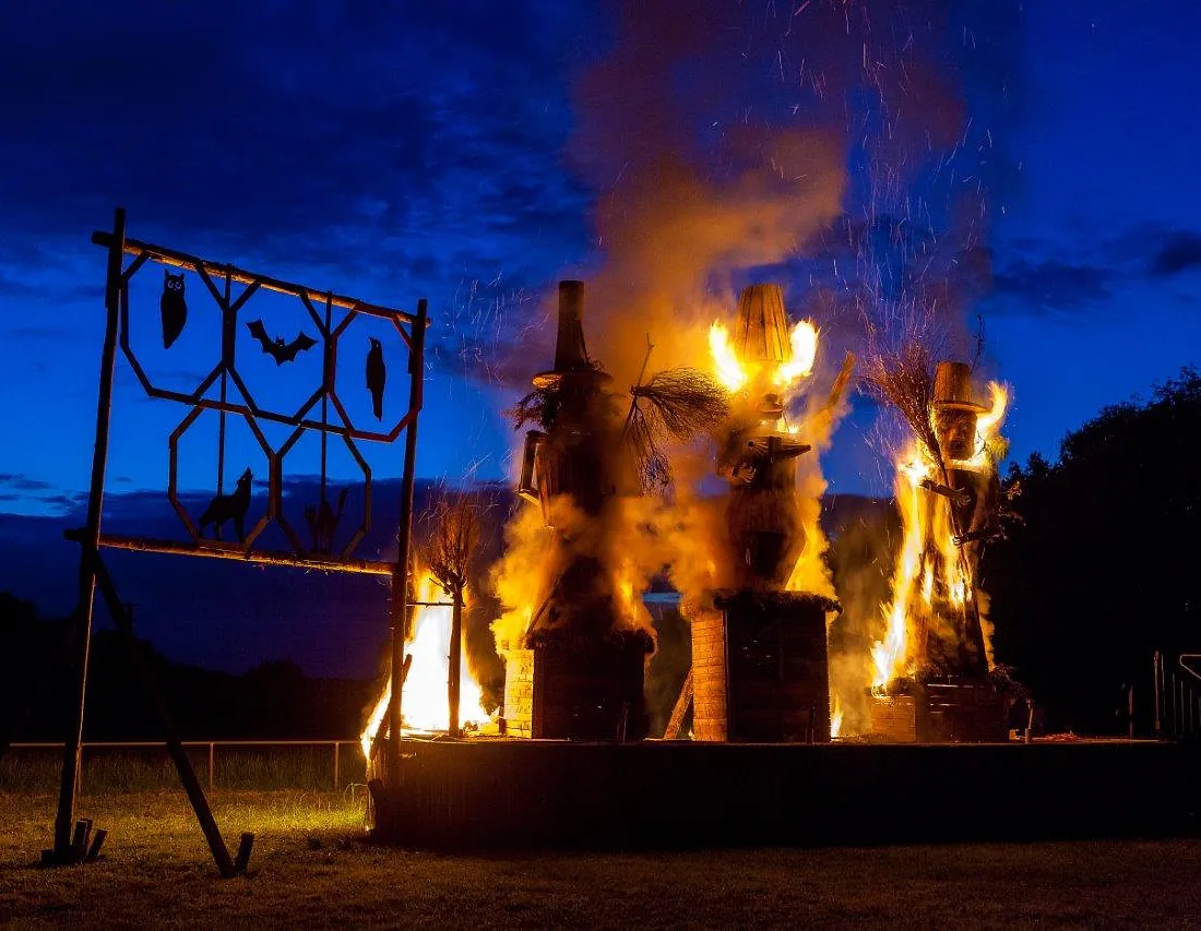 Saint Jean / Sorcière 2024