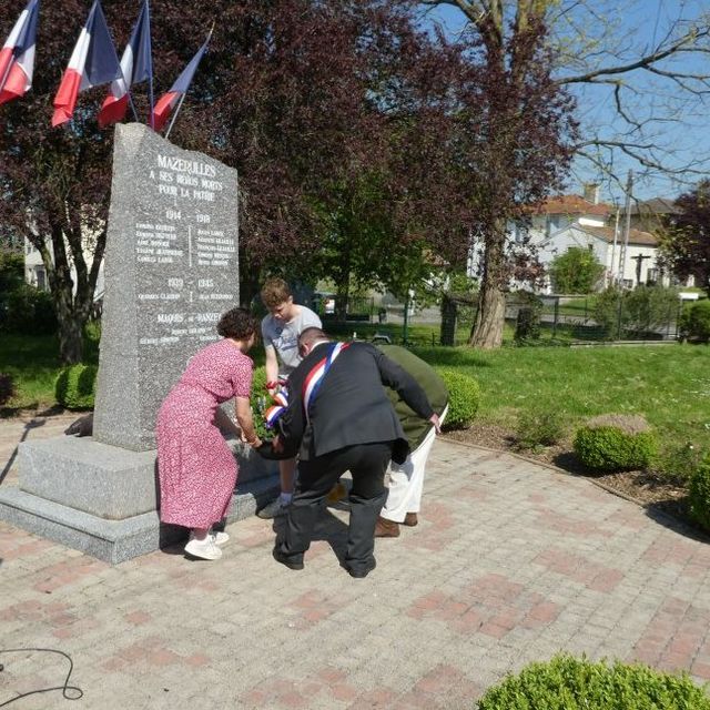 Mazerulles Cérémonie 8 Mai 2022